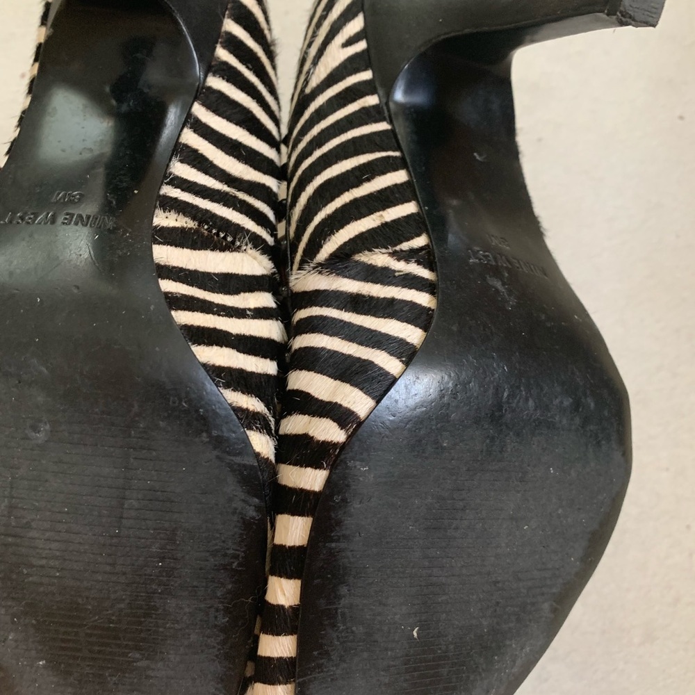 Nine West zebra pumps - Picture 4 of 5